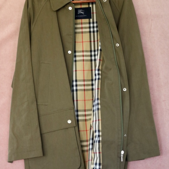 Burberry London Vintage Men's Car Coat or Hunting Jacket in Olive Green Size L - Picture 3 of 4